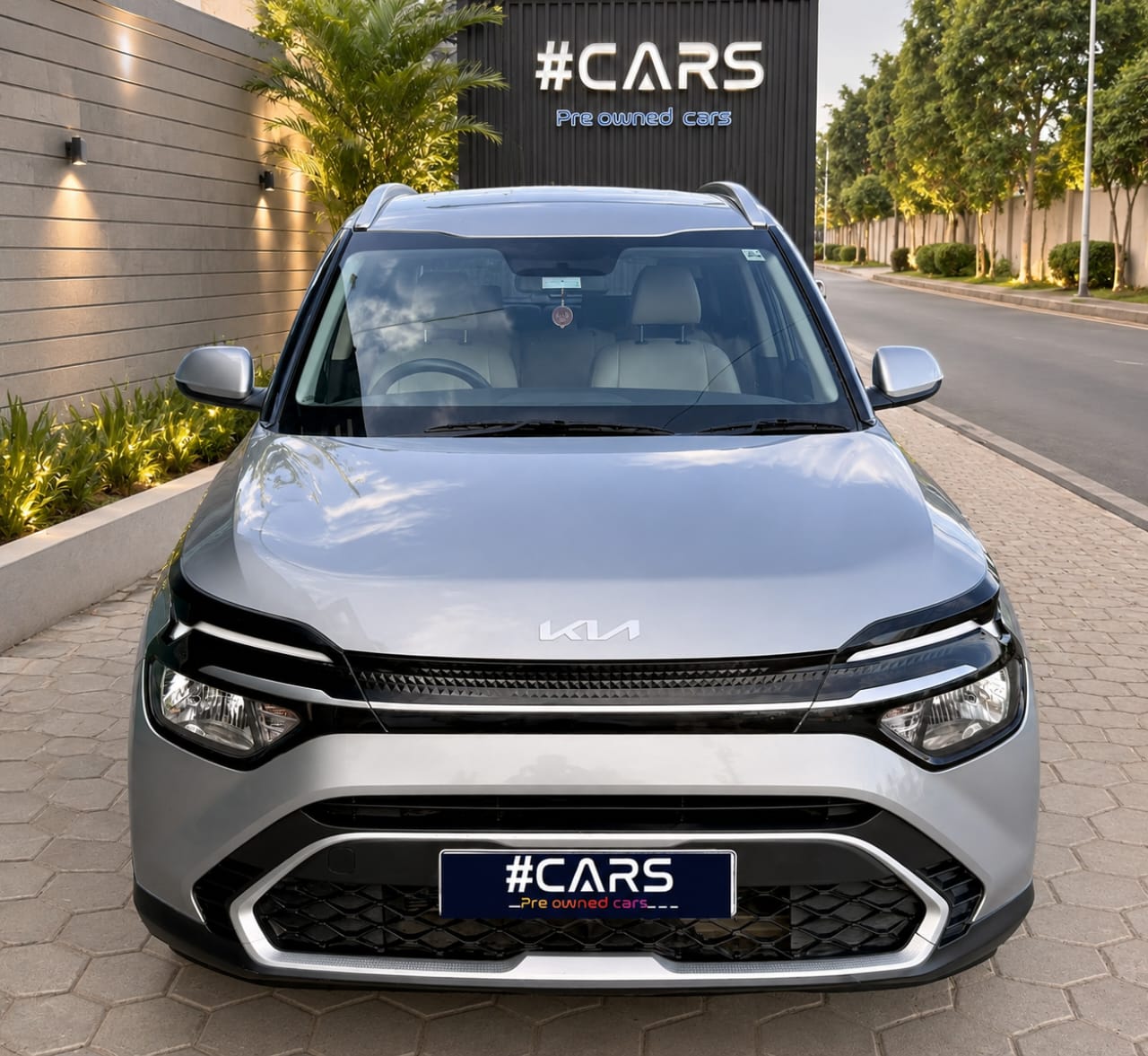 Kia carens